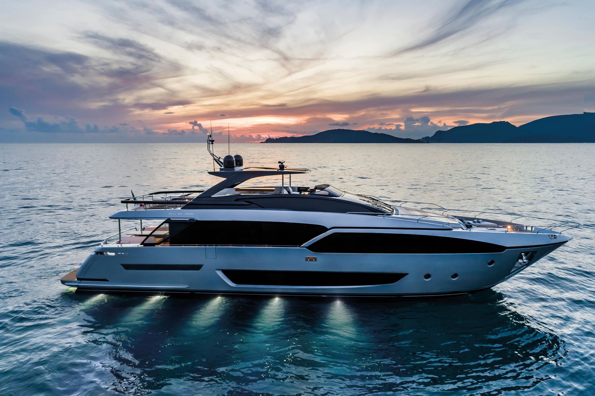 Tenacious yacht (Riva, 28.55m, 2022)